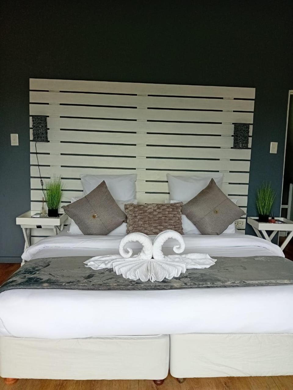 Arbor Lodge East London Esterno foto